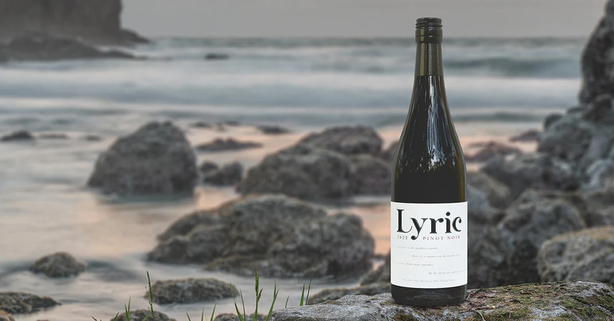 Visuel publicitaire pour la marque Lyric Wines.